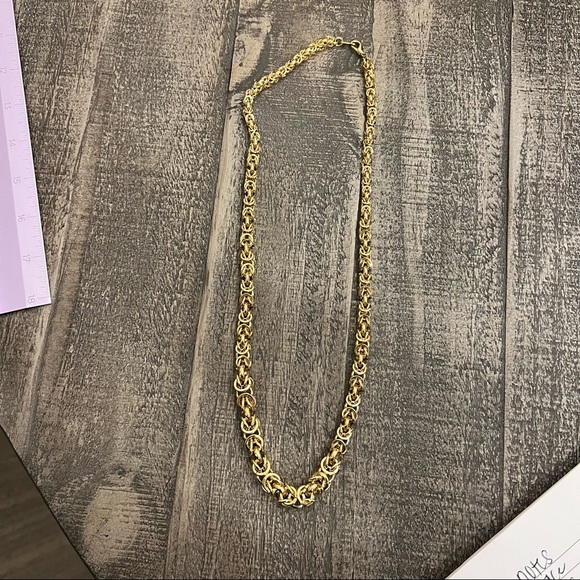 Byzantine Graduated Necklace. Gold tone long statement necklace - Picture 3 of 6